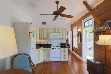 LR to Kitchen
