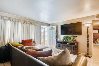 1825 N 74th Ln Phoenix AZ-print-003-001-