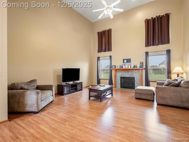 48233 Lamplighter Trail, Macomb, MI 48044 - photo 4