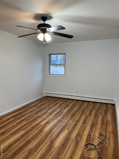 429 E Park Ave unit First Level, Long Beach, NY 11561 - photo 5