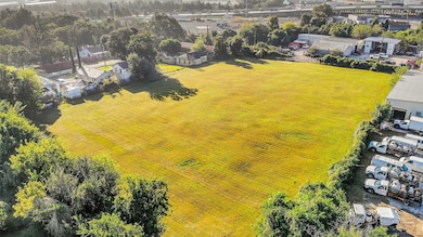 8307 Millet St, Houston, TX 77012 - photo 2