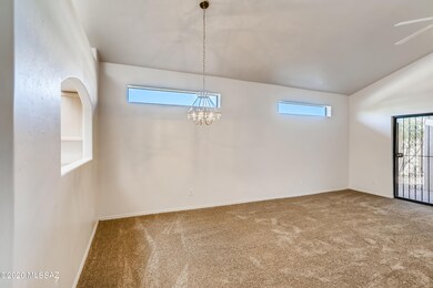 197 E Crooked Stick Dr, Tucson, AZ 85737 - photo 7