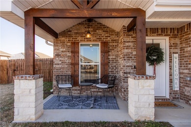 204 Oak Ave, Gentry, AR 72734 - photo 5