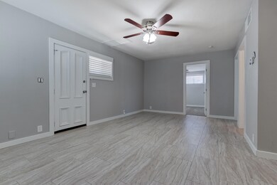 508 N Saguaro Dr-10