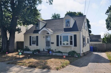 273 Benefit St, Pawtucket, RI 02861 - photo 3