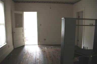 30 Lovell St, Elgin, IL 60120 - photo 4