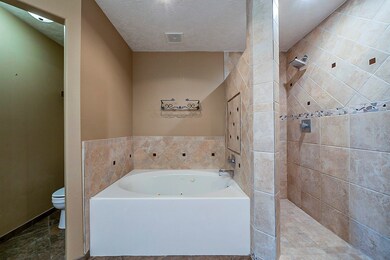 28803 Hidden Lake W, Magnolia, TX 77354 - photo 6