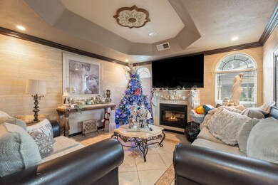 1283 N Calaveras St, Fresno, CA 93728 - photo 5