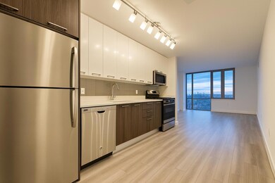 1524 Sheepshead Bay Rd unit 14L, Brooklyn, NY 11235 - photo 5