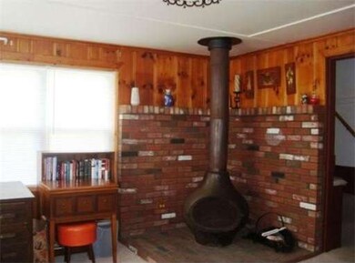 36 Knowles Rd, Worcester, MA 01602 - photo 7