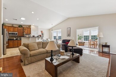 16076 Dancing Leaf Place, Dumfries, VA 22025 - photo 6