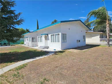 545 N 2nd St, Banning, CA 92220 - photo 3