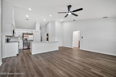 282 Awin Cir SE, Palm Bay, FL 32909 - photo 3