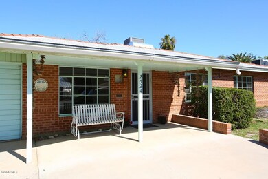 Front Porch-Entry