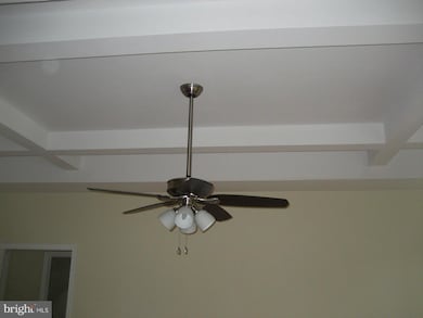 105 Chardonnay Dr, Stephens City, VA 22655 - photo 4