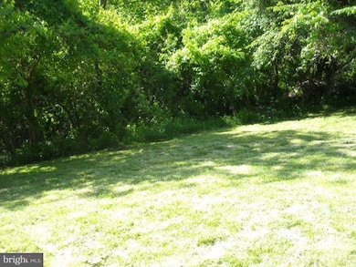 9309 Boyds Turn Rd, Owings, MD 20736 - photo 4