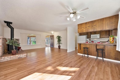 13765 Wright Rd, Auburn, CA 95602 - photo 4