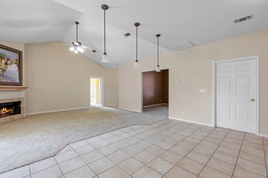 1601 Timberwood Dr, Fredericksburg, TX 78624 - photo 5