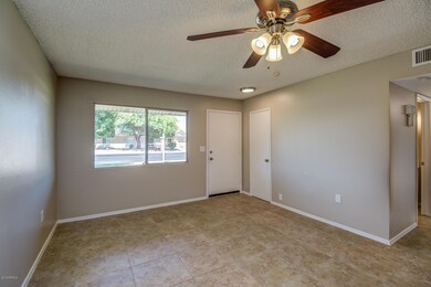 11019 W Thunderbird Blvd unit 15B, Sun City, AZ 85351 - photo 5