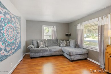 1310 Edith Ave NE, Grand Rapids, MI 49505 - photo 2