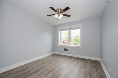 7710 N Sheridan Rd unit 403, Chicago, IL 60626 - photo 4