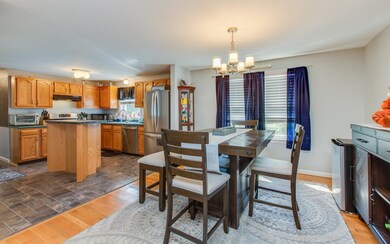 17 Ferry Rd, Nashua, NH 03064 - photo 4