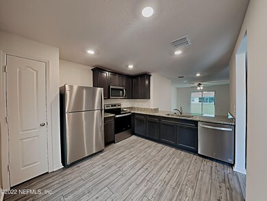 12 Ponderosa Ln, Palm Coast, FL 32164 - photo 7