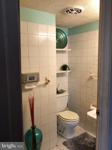 6714 Flagstaff St, Hyattsville, MD 20785 - photo 7