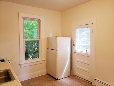 556 N 5th St unit 1, Stroudsburg, PA 18360 - photo 6