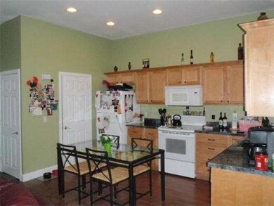 31 Ashland St unit 1-33, Haverhill, MA 01830 - photo 3