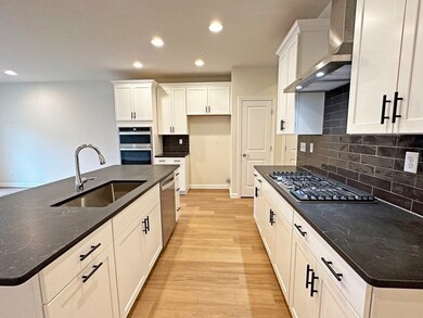 130 Heron Ln unit 130, Sudbury, MA 01776 - photo 2