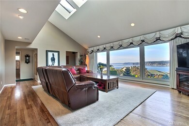 3121 Soundview Dr W, University Place, WA 98466 - photo 2