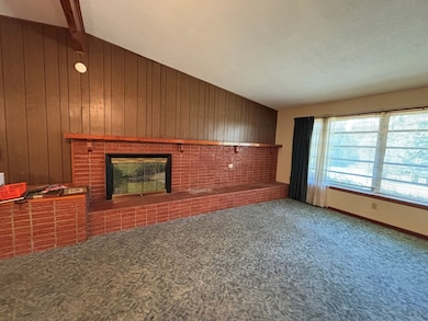 11 Welborn Rd, Laurel, MS 39443 - photo 7