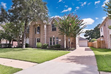 Detached garage