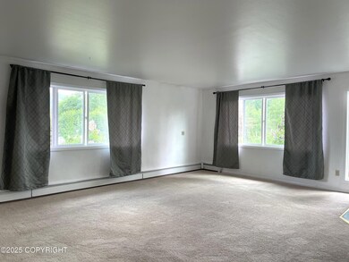 1100 Ermine St unit 3, Anchorage, AK 99504 - photo 2