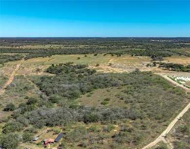 000 County Road 456, Waelder, TX 78959 - photo 2