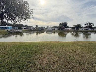 4 Topaz Dr, Eustis, FL 32726 - photo 2