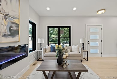 334 Romeo Rd, Rochester, MI 48307 - photo 4