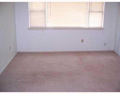 105 Lake Lynn Dr unit 105, Harvey, LA 70058 - photo 4