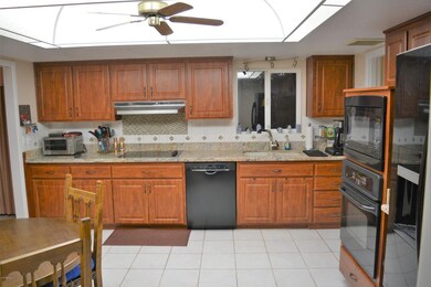 Large Kitchen