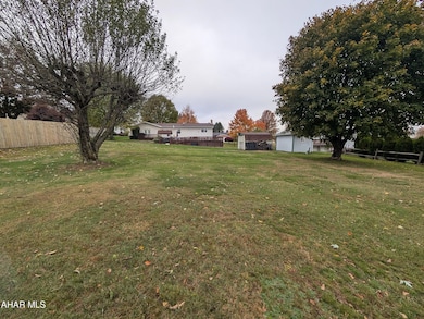 114 Pinecone Ct, Salix, PA 15952 - photo 7