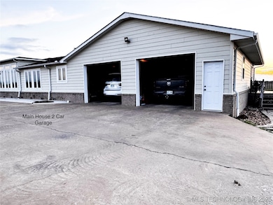 4418 N Little Ave, Cushing, OK 74023 - photo 7