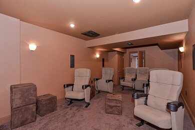 33 Anderson Way, Walpole, MA 02032 - photo 4