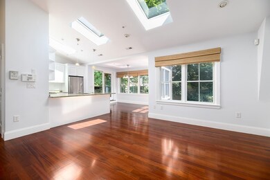 40 Mount Pleasant St unit 4, Cambridge, MA 02140 - photo 2