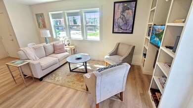 8.5 Living Room Sitting Area towards fro