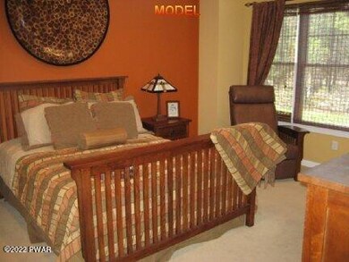 202 Macintosh Way, Matamoras, PA 18336 - photo 7