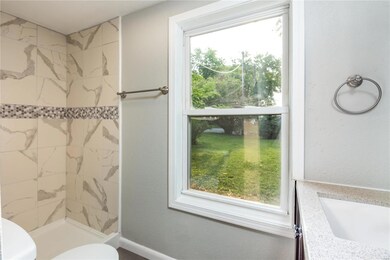 Main Bedroom Bath