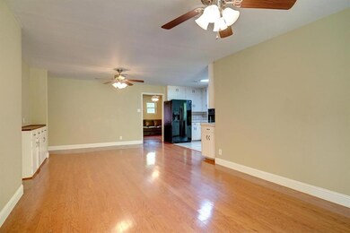 708 Thomas St, Denton, TX 76201 - photo 6