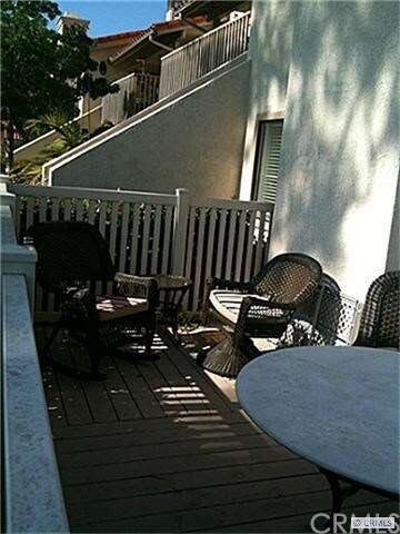 Wraparound patio