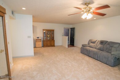 169 Central Blvd unit 36, Mount Washington, KY 40047 - photo 3